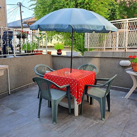 Apartman Slatki Dom 1 SJJ Eksteriør bilde